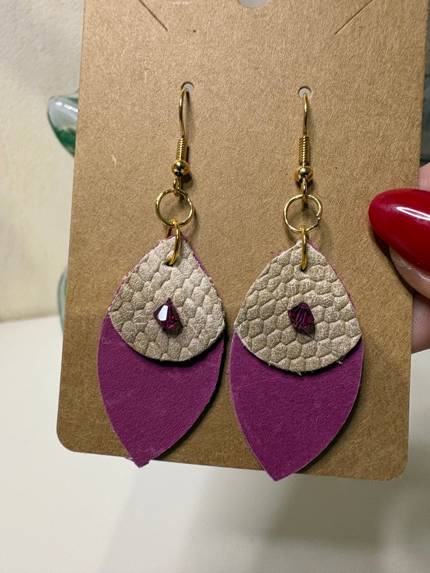 E Boucles d'oreilles fabrication artisanale