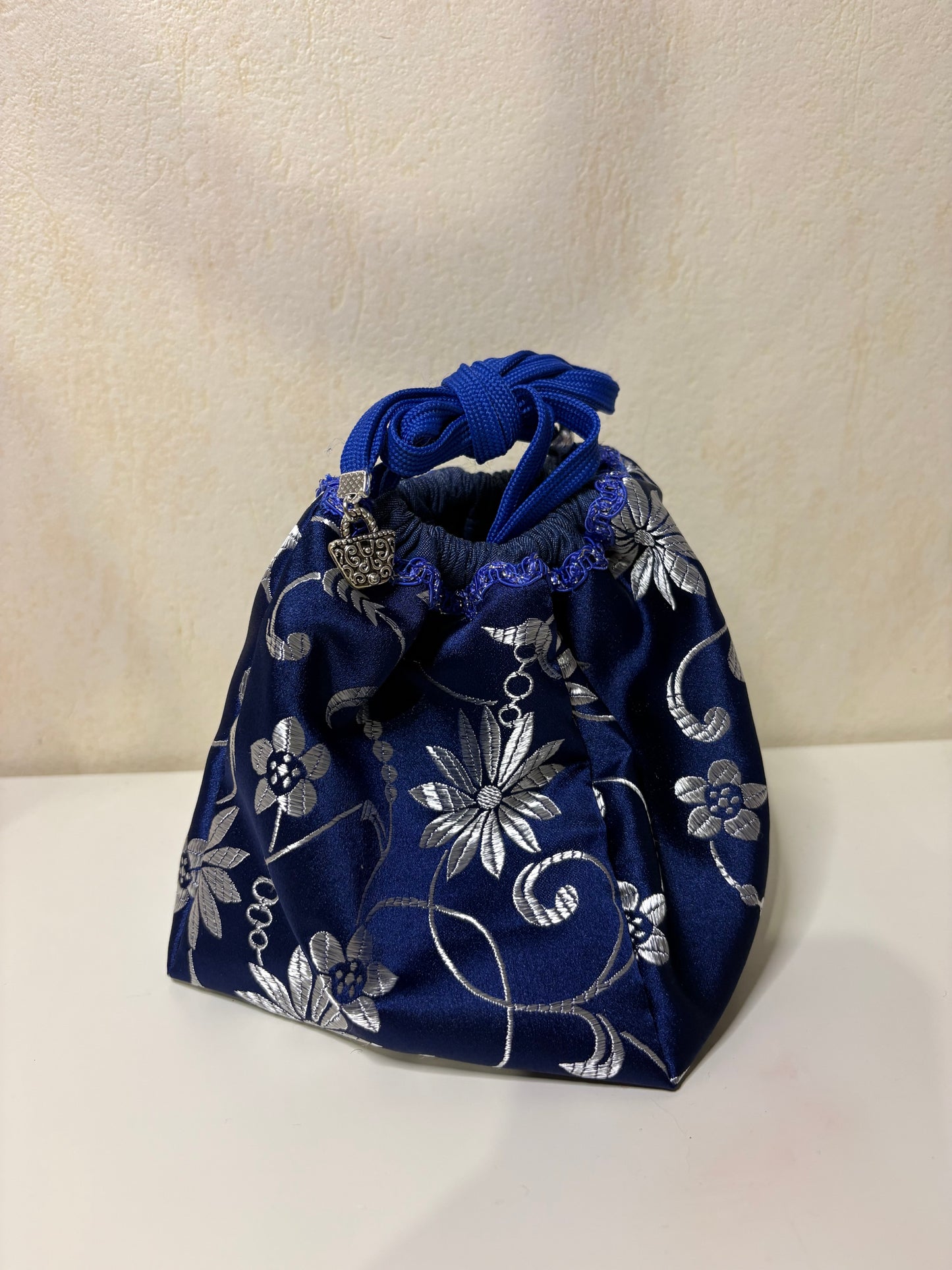 Petit sac  Bleu et argenté